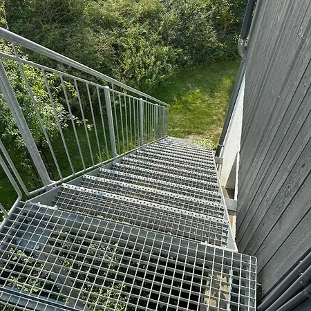 Sunnyside - Modern *